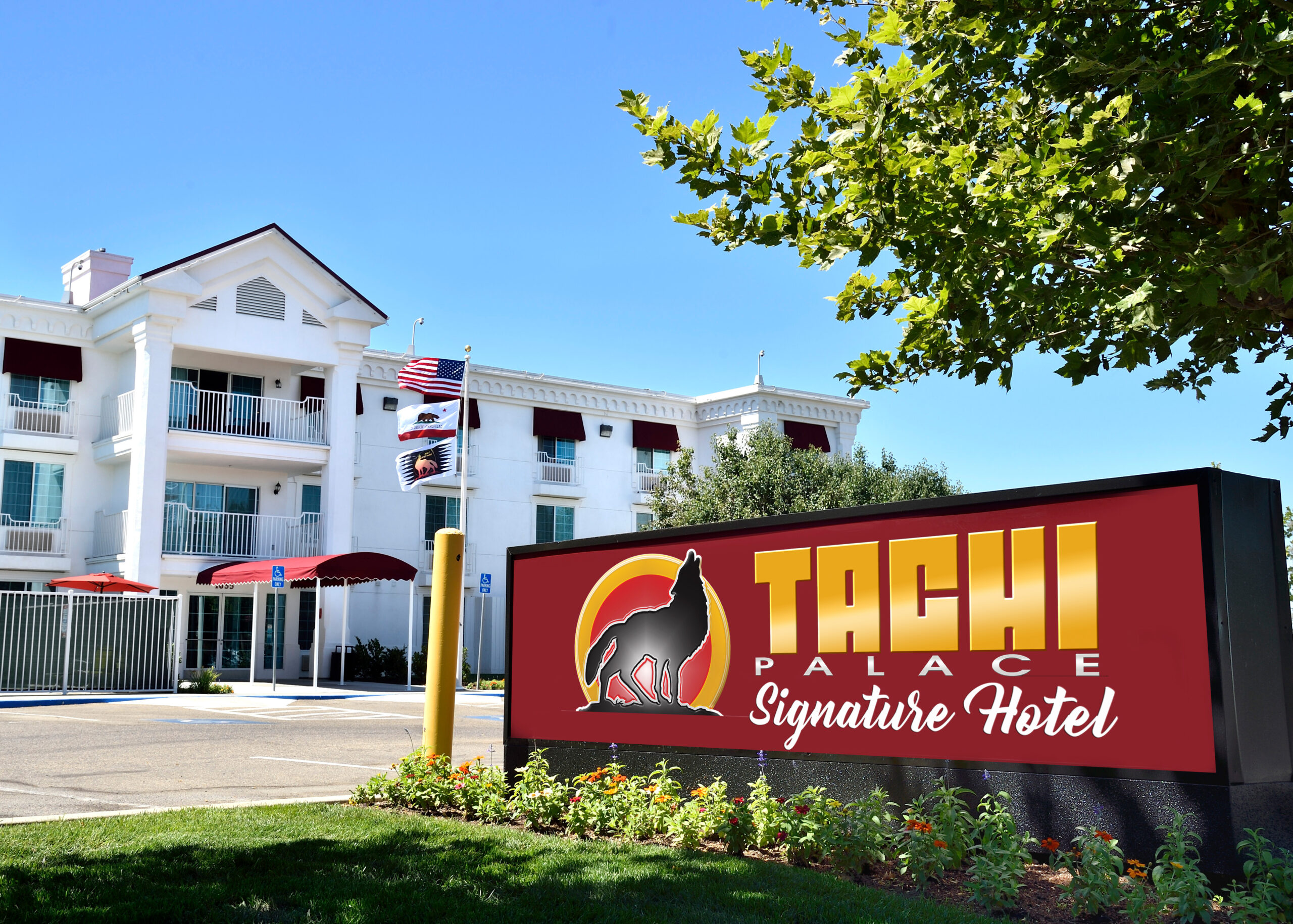 Tachi Palace Signature Hotel